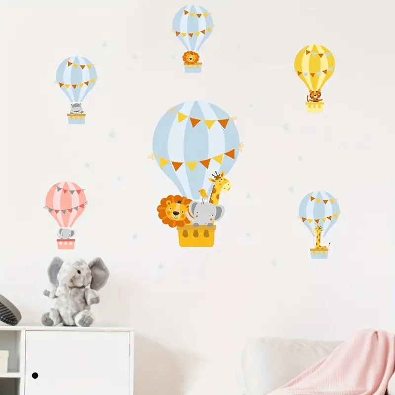 Tecknade djur i luftballonger väggdekor - Äventyrlig design - Barnrumsdekor - Väggdekorshopen	